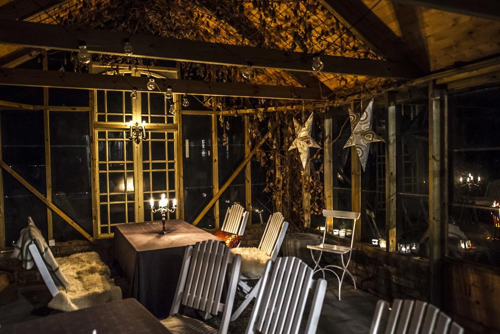 Roennas Lodge Tvaaker