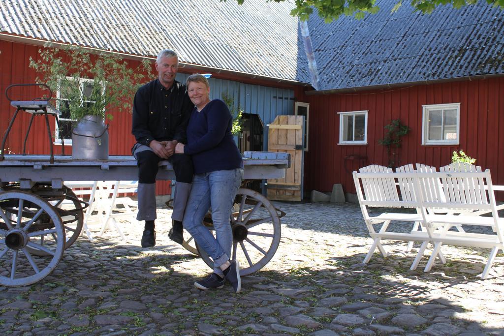 Roennas * Tvaaker